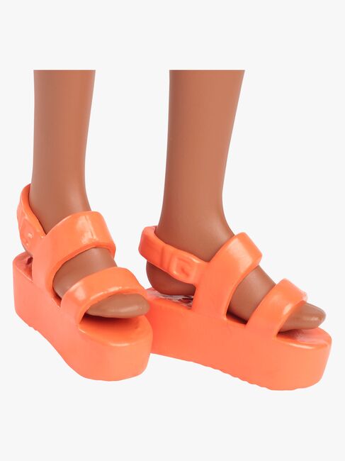 Barbie Fashionista Dukke i Rutete Kjole