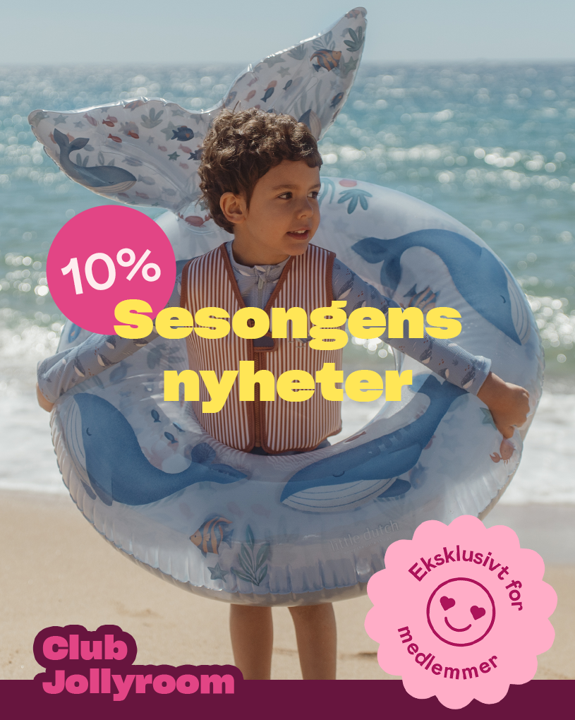 Barn på strand med badebøye med hvaler. Tekst: "10% med rabattkode Sesongens nyheter", "Club Jollyroom", "Førtur for medlemmer"