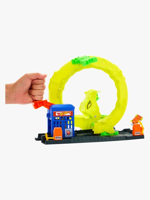 Hot Wheels Stunt Tracks Corkscrew Jump Champion Lekesett