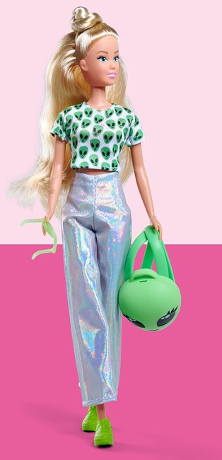 Steffi Love Motedukke med Romdrakt