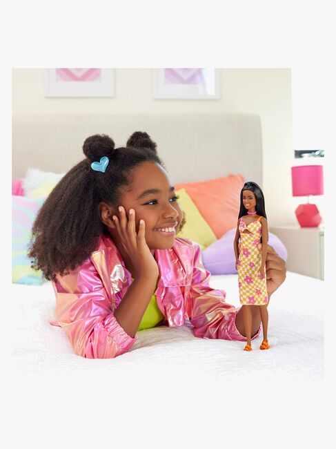 Barbie Fashionista Dukke i Rutete Kjole