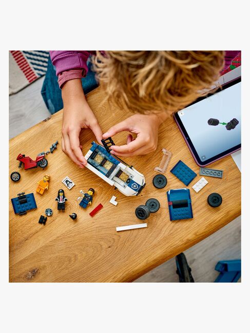 LEGO City 60479 Politibil for fangetransport