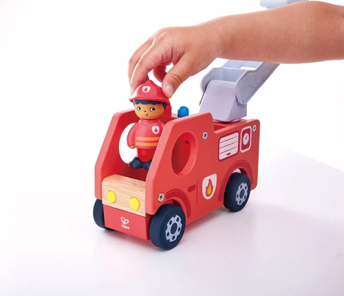 Hape Eventyrbok med Lekesett The Roaring Fire Truck