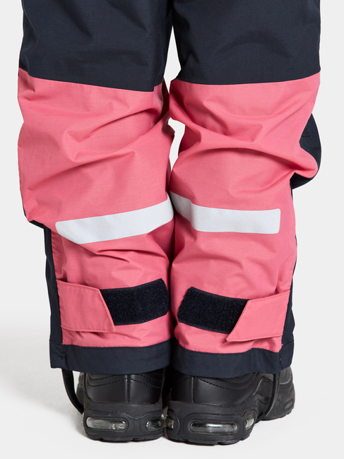 Didriksons Pilvi Skallbukser, Dusty Azalea