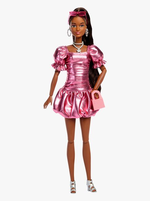 Barbie Deluxe Style Dukke i Rosa Kjole