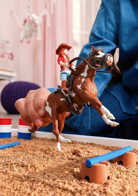 Schleich 42775 Horse Club Hannah's Western Adventures Lekesett