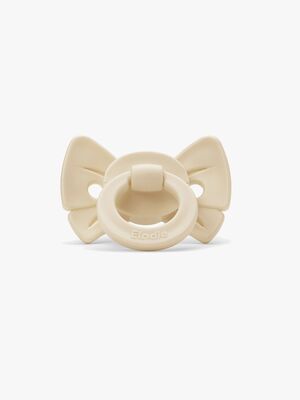 Elodie Binky Bow Smokk 3+, Oat White