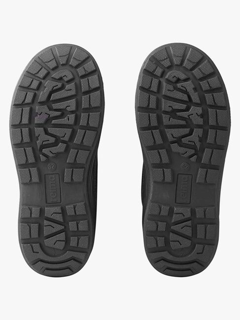 Reima Sophis Vintersko, Black
