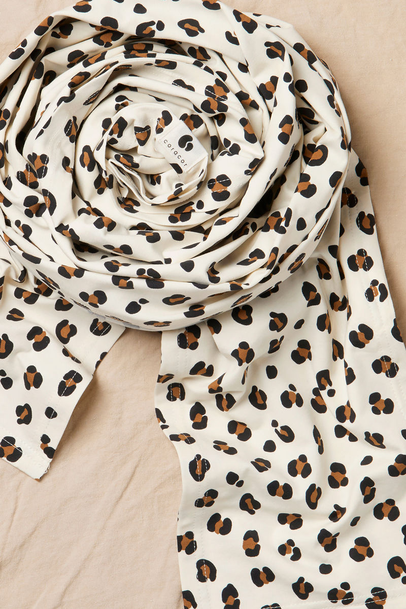 Coracor Bæresjal, Leopard/Off-white