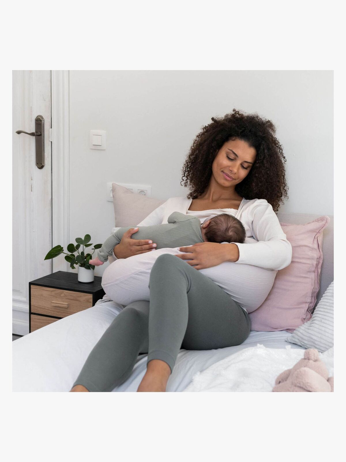 DO-GravidAmningskudde-5400653009361-1118_3b.jpg