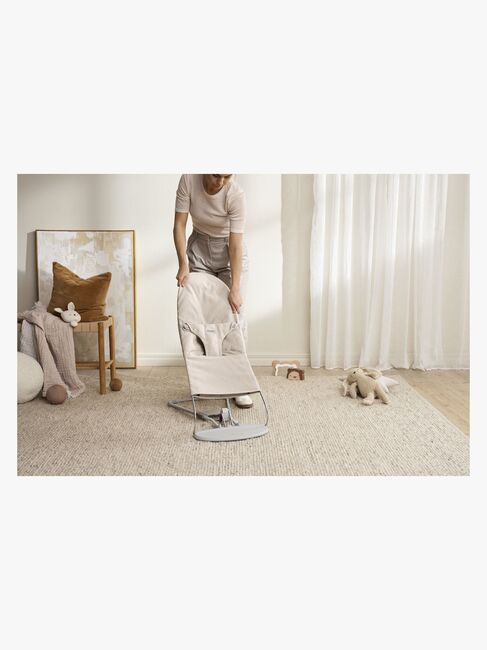 BabyBjörn Bliss Vippestol Vevet Mélange, Lys beige