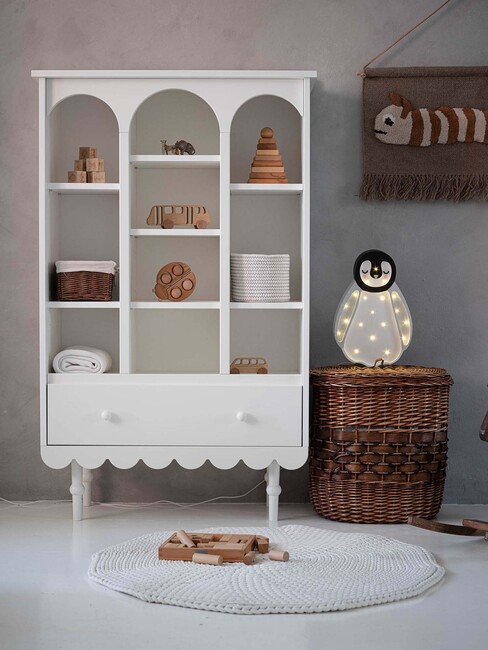 Wood Luck Babushka Bokhylle, Hvit