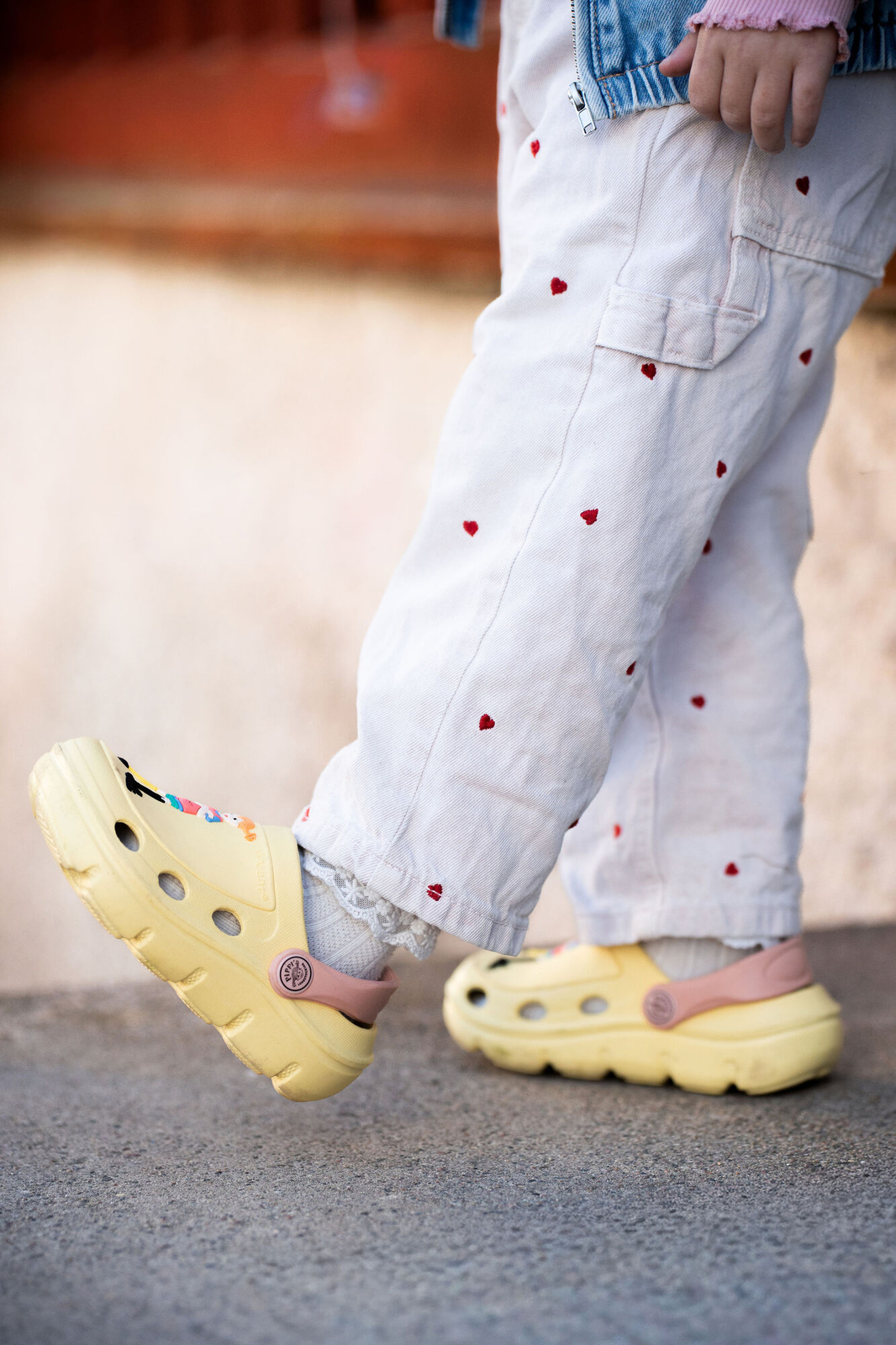 PI-602002-Yellow-1896_3b.jpg