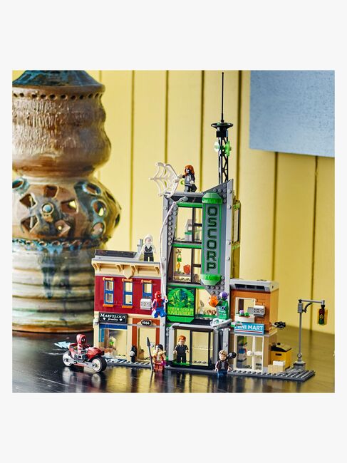 LEGO Super Heroes 76324 Spider-Man mot Oscorp