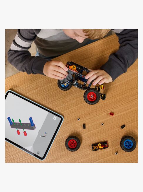 LEGO Technic 42219 Monster Jam Grave Digger «Ild og is»