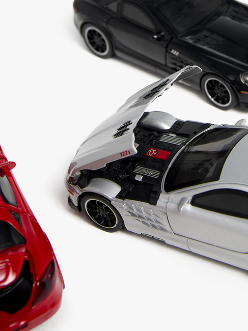 Mercedes Benz SLR McLaren Die-Cast Racerbil 1:32 Blandet