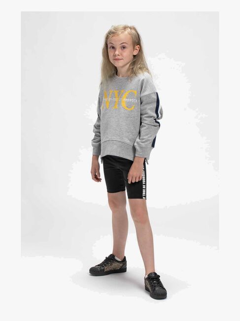 Luca & Lola Amelia Genser, Black