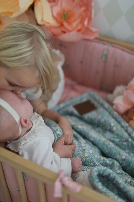 Elsa Beskow Blomsterfesten Sengesett 100 x 130 Sprinkelseng, Rosa