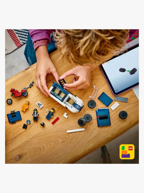 LEGO City 60479 Politibil for fangetransport