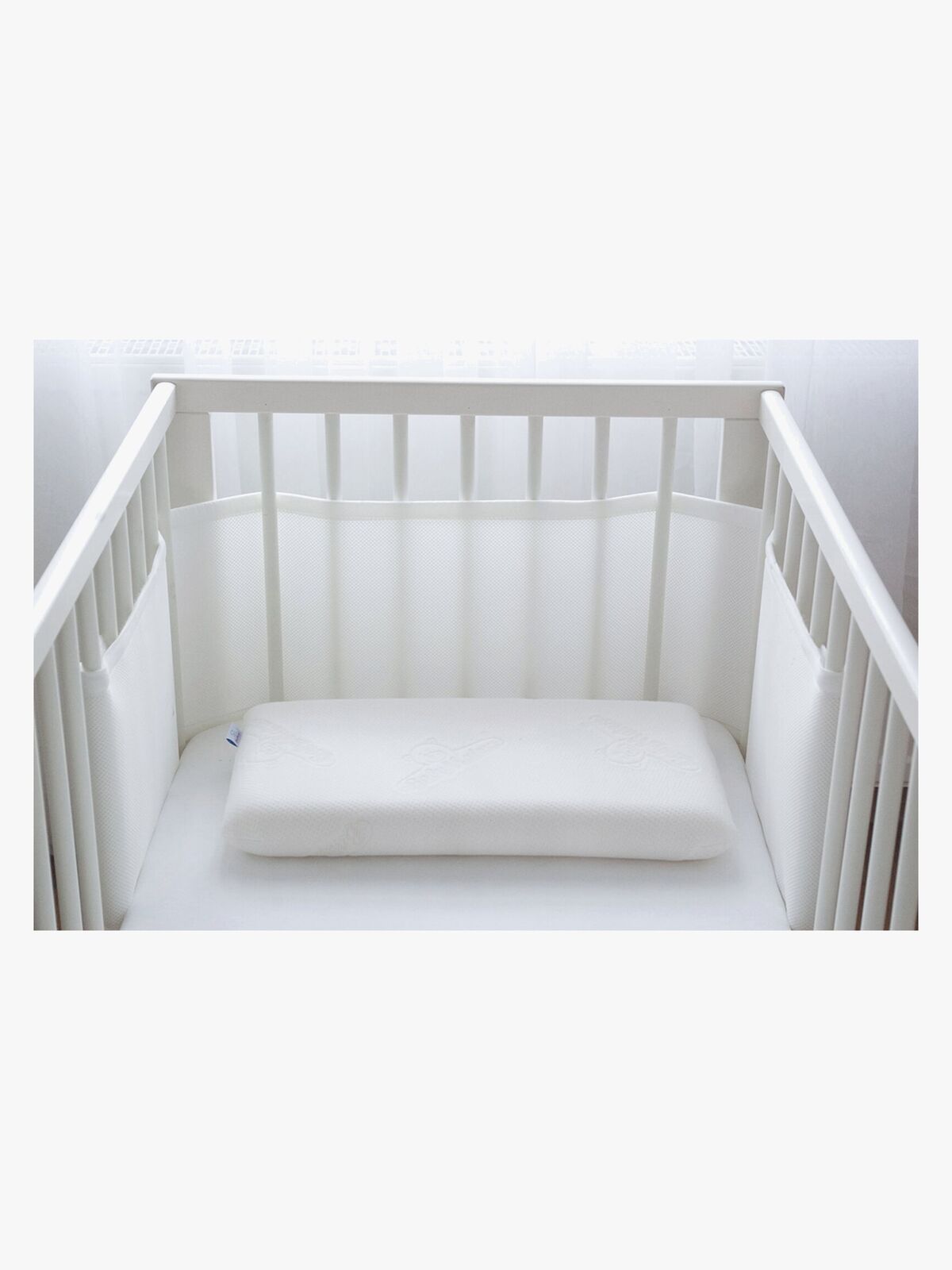 BabyMatex Bump Air Sengekant 30 x 180 cm Pustende, hvit 