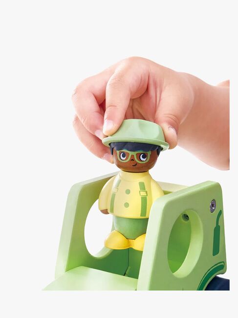 Hape Eventyrbok med Lekesett The Happy Stables