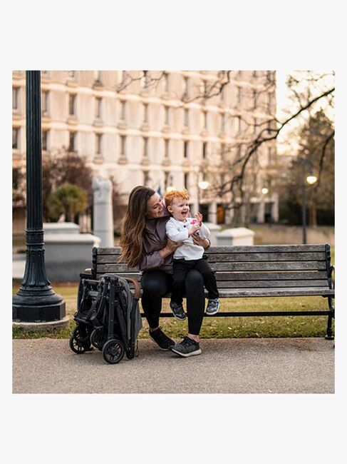 UPPAbaby Minu V2 Sportsvogn, Greyson Black