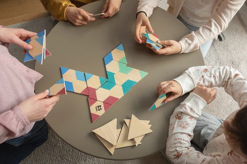 BS Toys Triangle Domino Barnespill