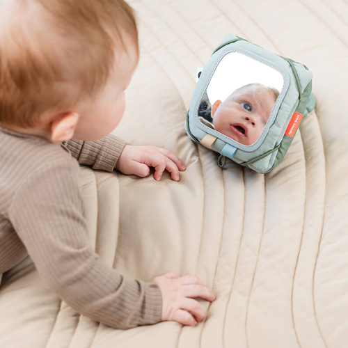 Done By Deer Tiny Farm Aktivitetsleke, Grønn