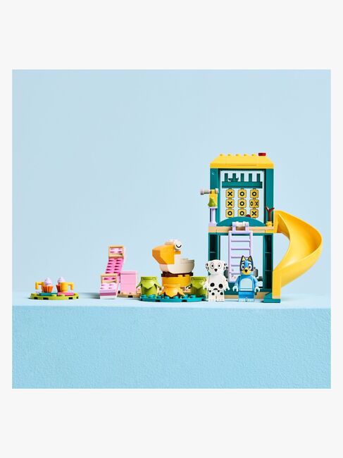 LEGO Bluey 11201 Moro på lekeplassen med Bluey og Chloe