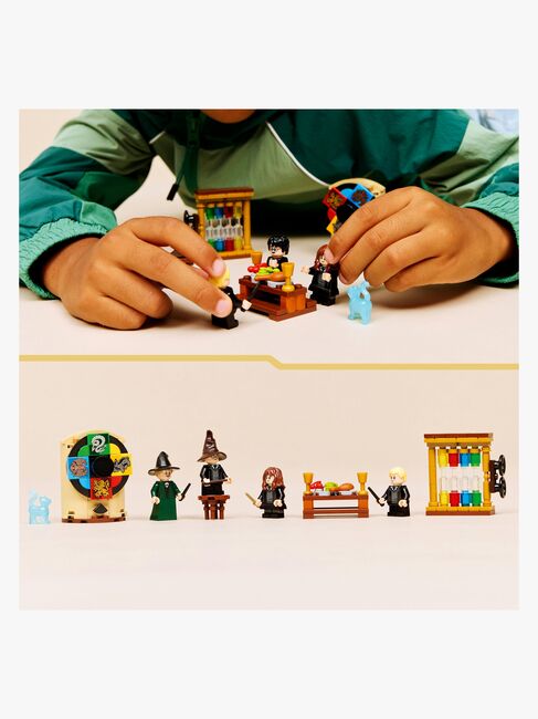 LEGO Harry Potter 76460 Galtvortborgen: Valghattseremonien