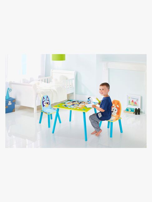 Bluey Bord og Stoler, Blå