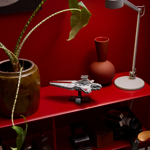 LEGO Star Wars 75441 Attack Cruiser i Venator-klassen