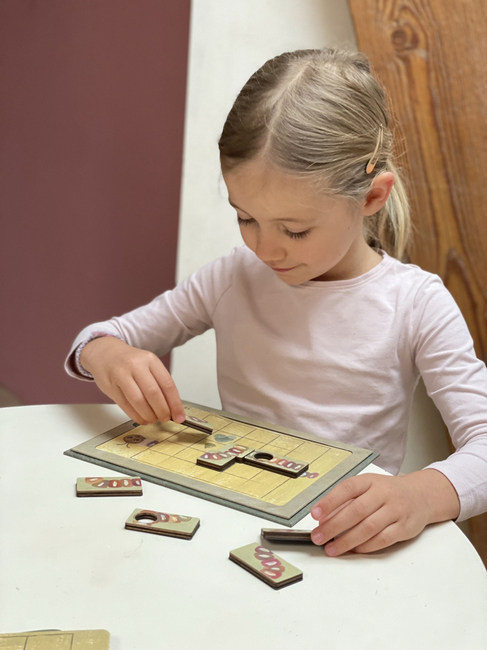 Egmont Toys Magnetspill Larve