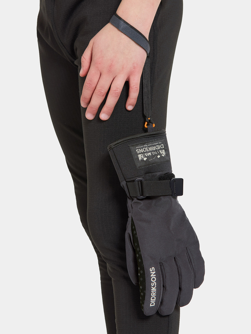 Didriksons Lovas Hansker, Svart