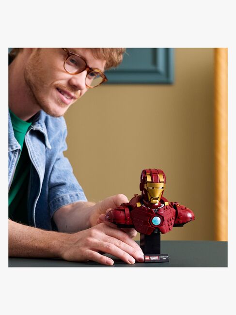 LEGO Super Heroes 76327 Byste av Iron Man MK4