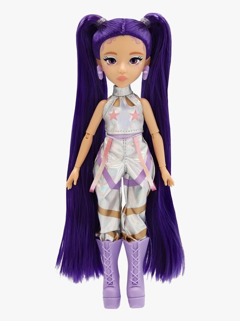 K-POP idol Motedukke Mina