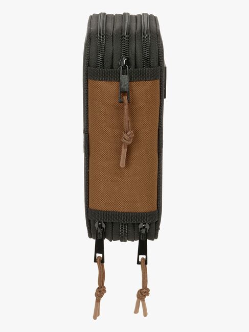 One Piece  Fylt Trippelpennal 37 Deler, Svart