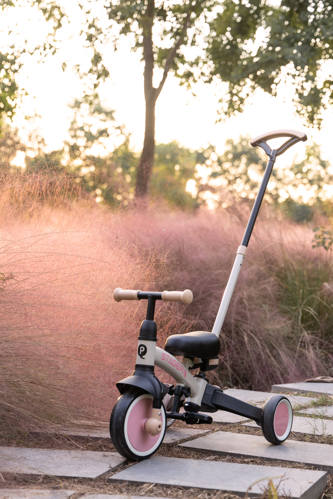 QPlay Stager 3-in-1 Transformerbar Trehjulssykkel, Rosa