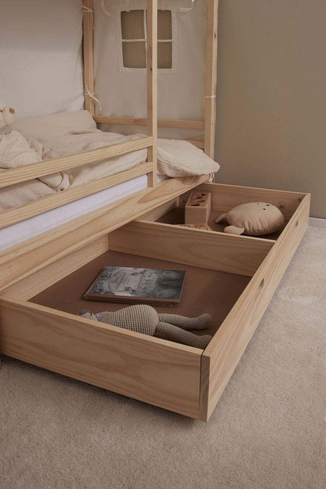 Minitude ARLO Sengeskuff, Nature