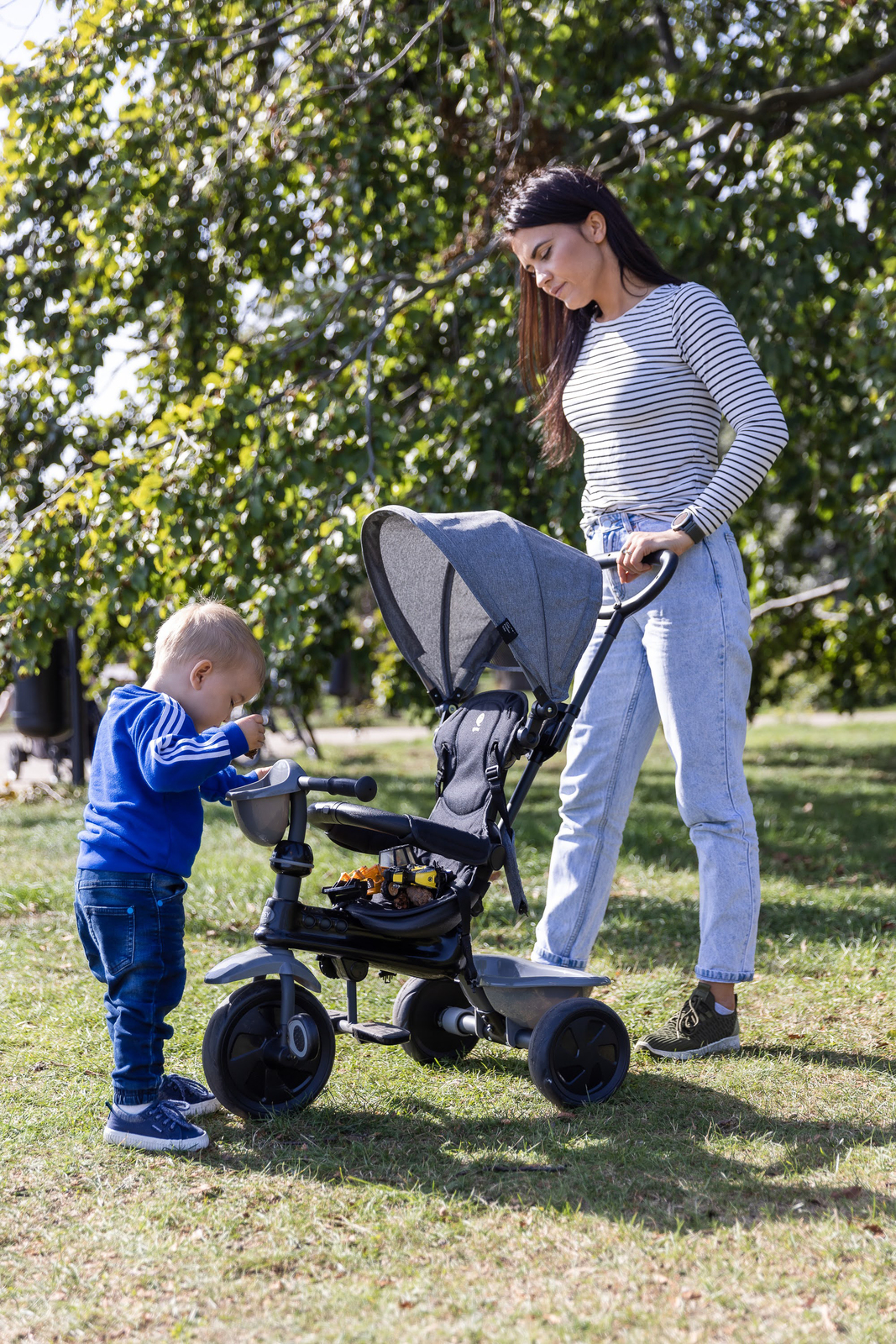 QPlay Cosy 4-in-1 Trehjulssykkel, Grå