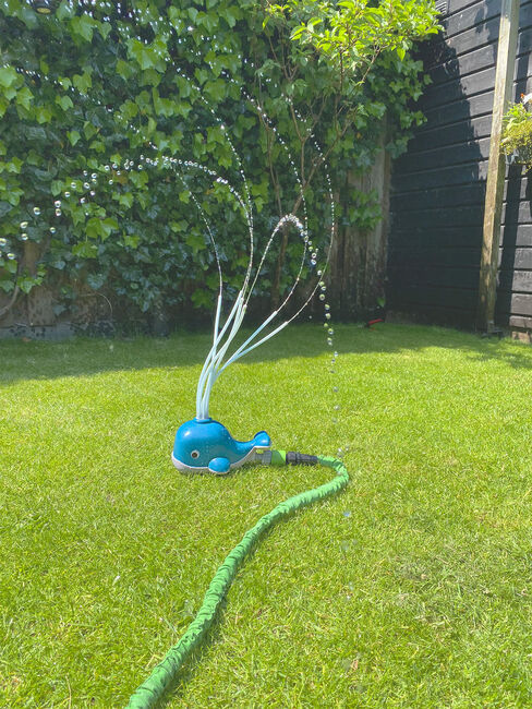 BS Toys Vannspreder Hval