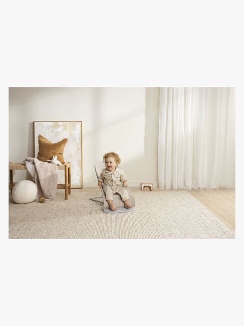 BabyBjörn Bliss Vippestol Vevet Mélange, Lys beige