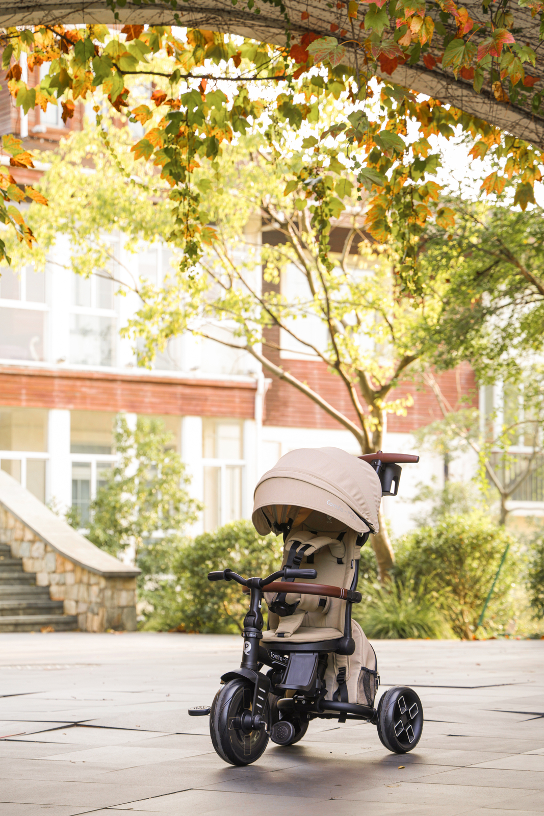 QPlay Comfo Max Sammenleggbar Trehjulssykkel, Coffee