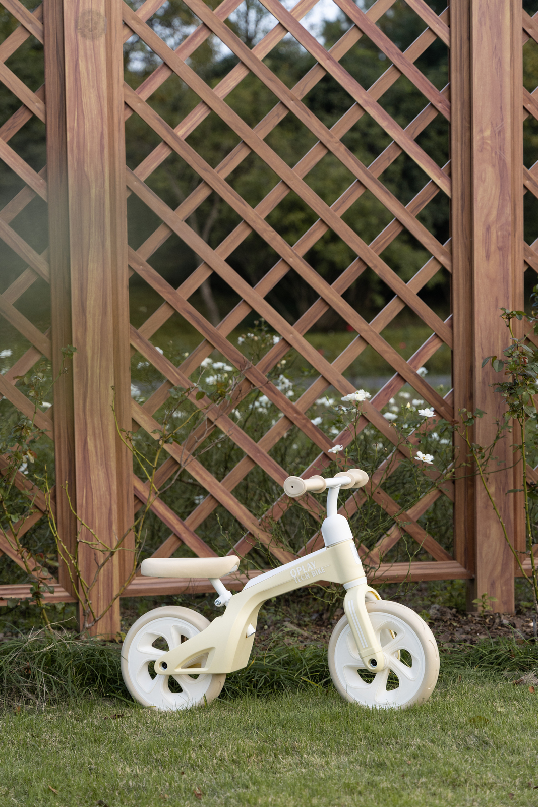 QPlay Tech Eva Balansesykkel, Cream