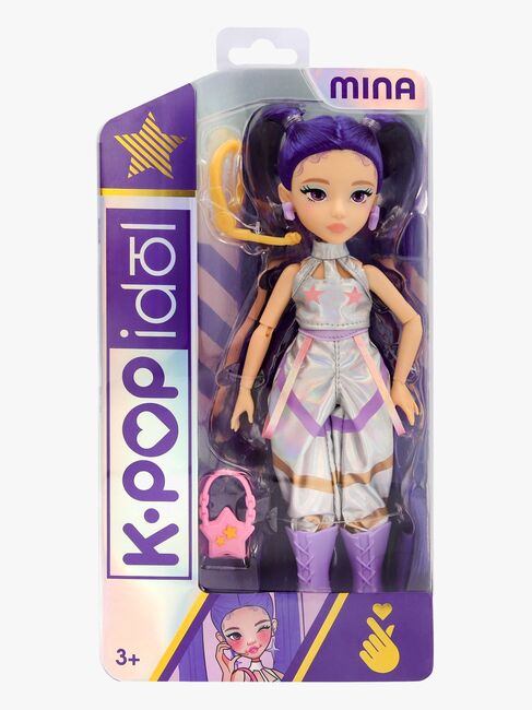 K-POP idol Motedukke Mina