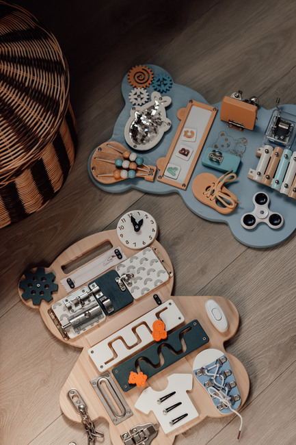 Hemmingsen Kids Mini Aktivitetstavle med Whiteboard