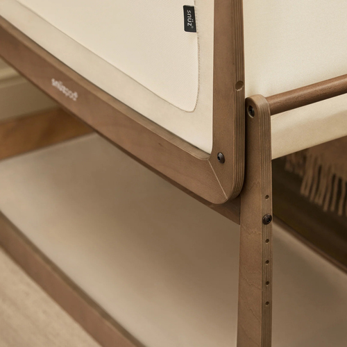 Snüz SnuzPod 5 Bedside Crib, Walnut
