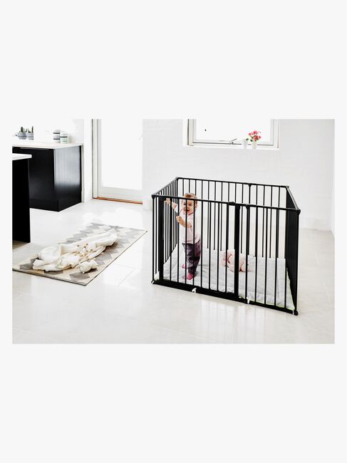 BabyDan Square Lekegrind 105x72x71 cm , Svart