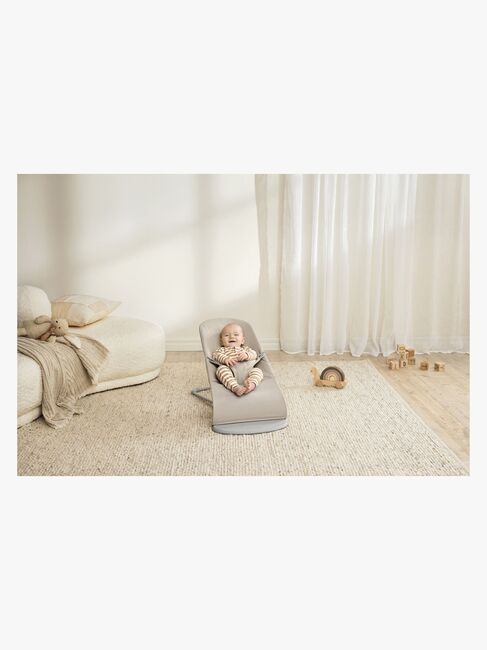 BabyBjörn Bliss Vippestol Vevet Mélange, Lys beige