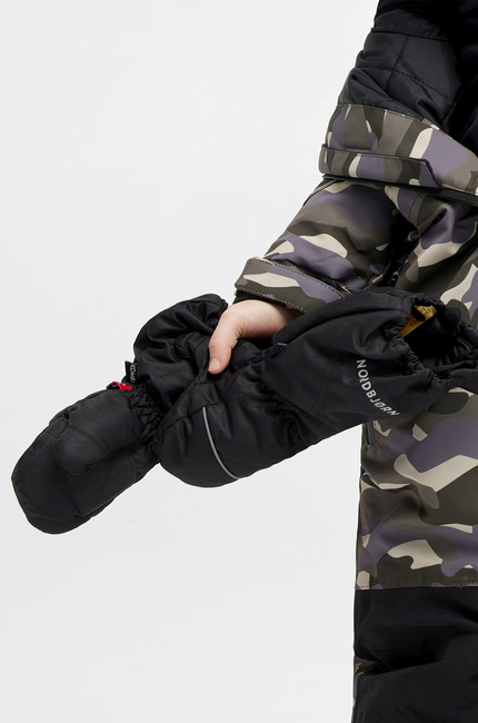 Nordbjørn Peak Votter, Svart